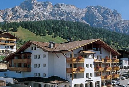 Hotel Falzares San Cassiano  Dış mekan fotoğraf