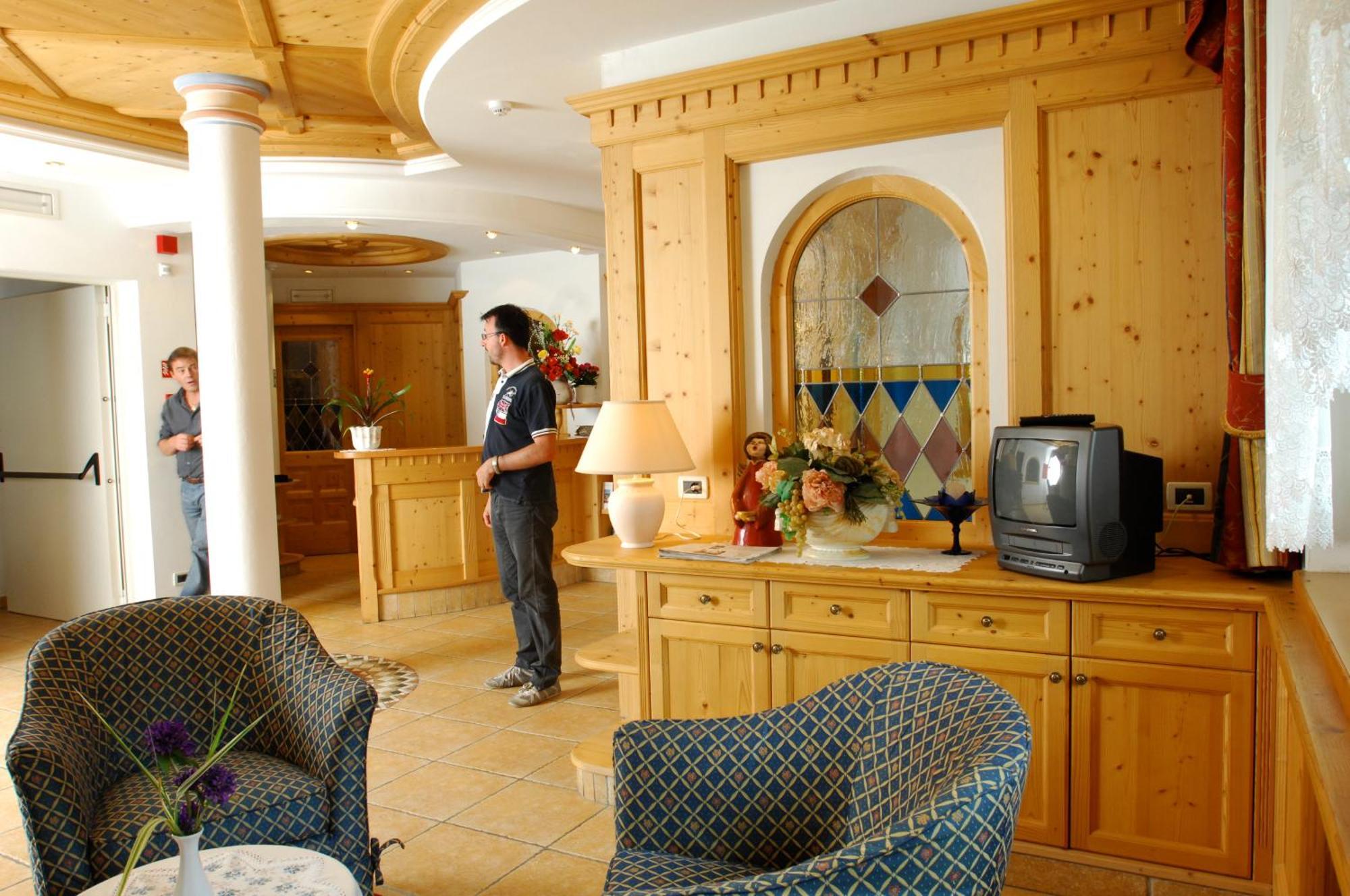 Hotel Falzares San Cassiano  Dış mekan fotoğraf
