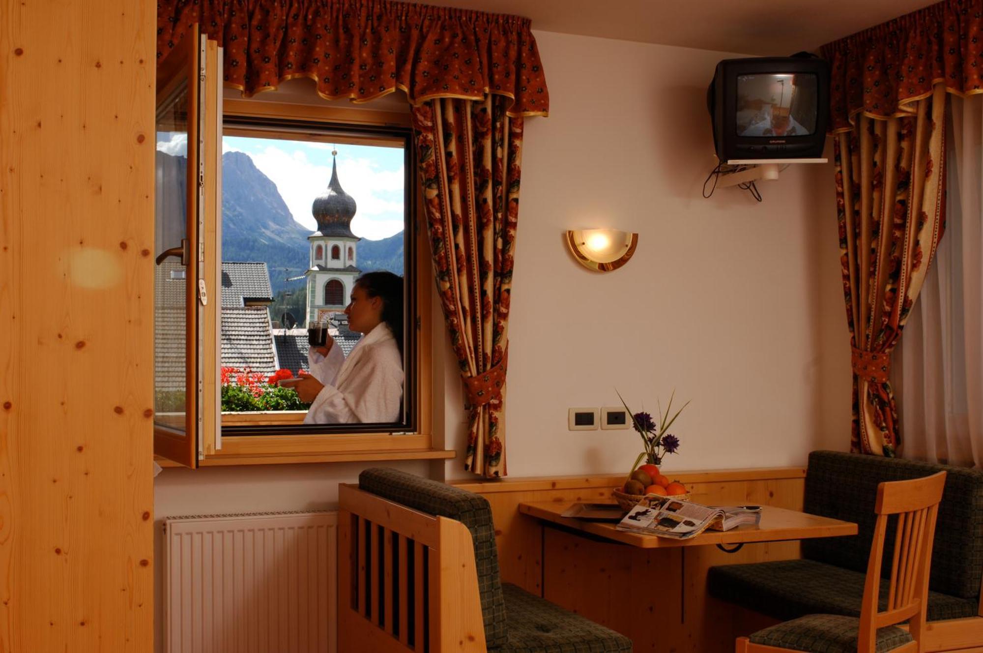 Hotel Falzares San Cassiano  Dış mekan fotoğraf