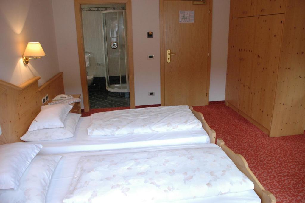 Hotel Falzares San Cassiano  Oda fotoğraf